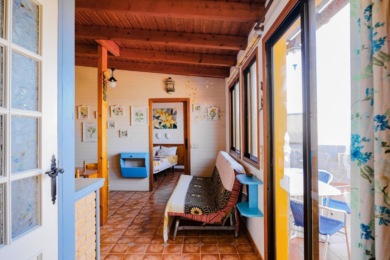 Casanaga Hotel Almaciga Kültér fotó