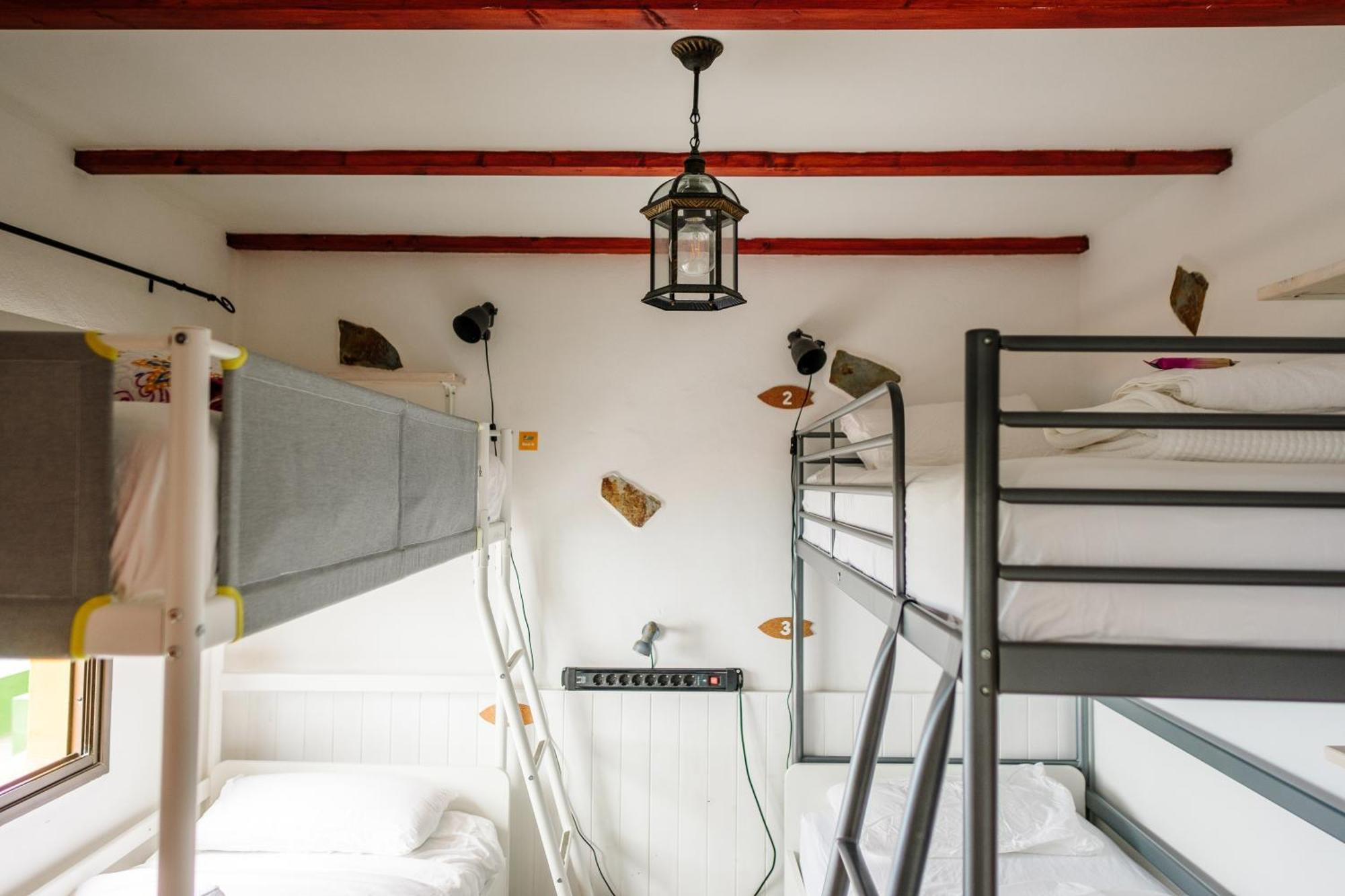 Casanaga Hotel Almaciga Kültér fotó
