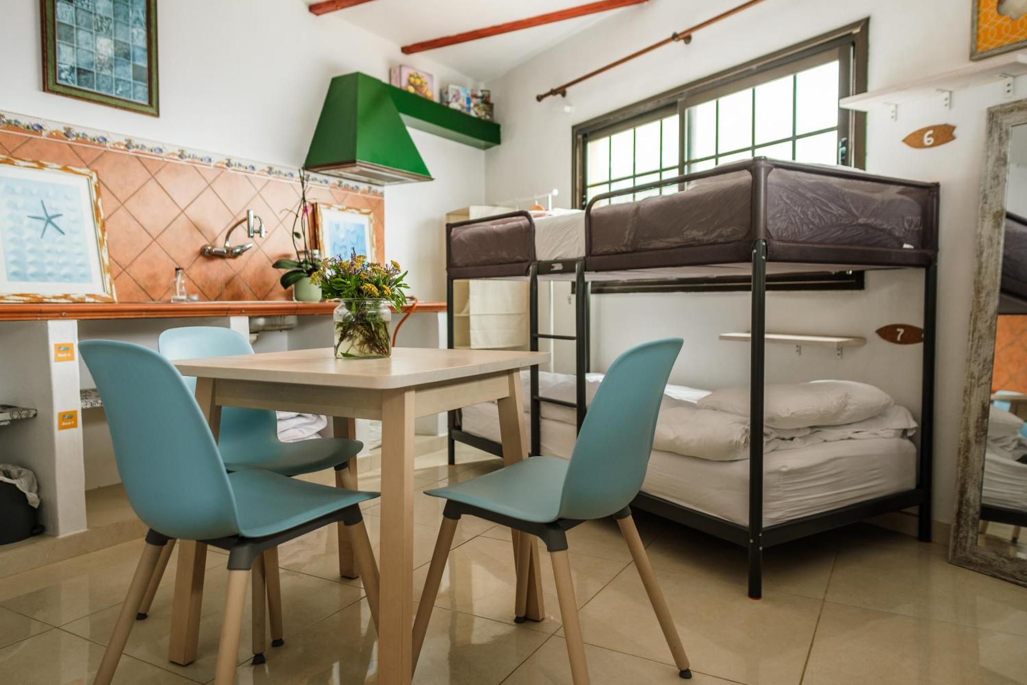 Casanaga Hotel Almaciga Kültér fotó