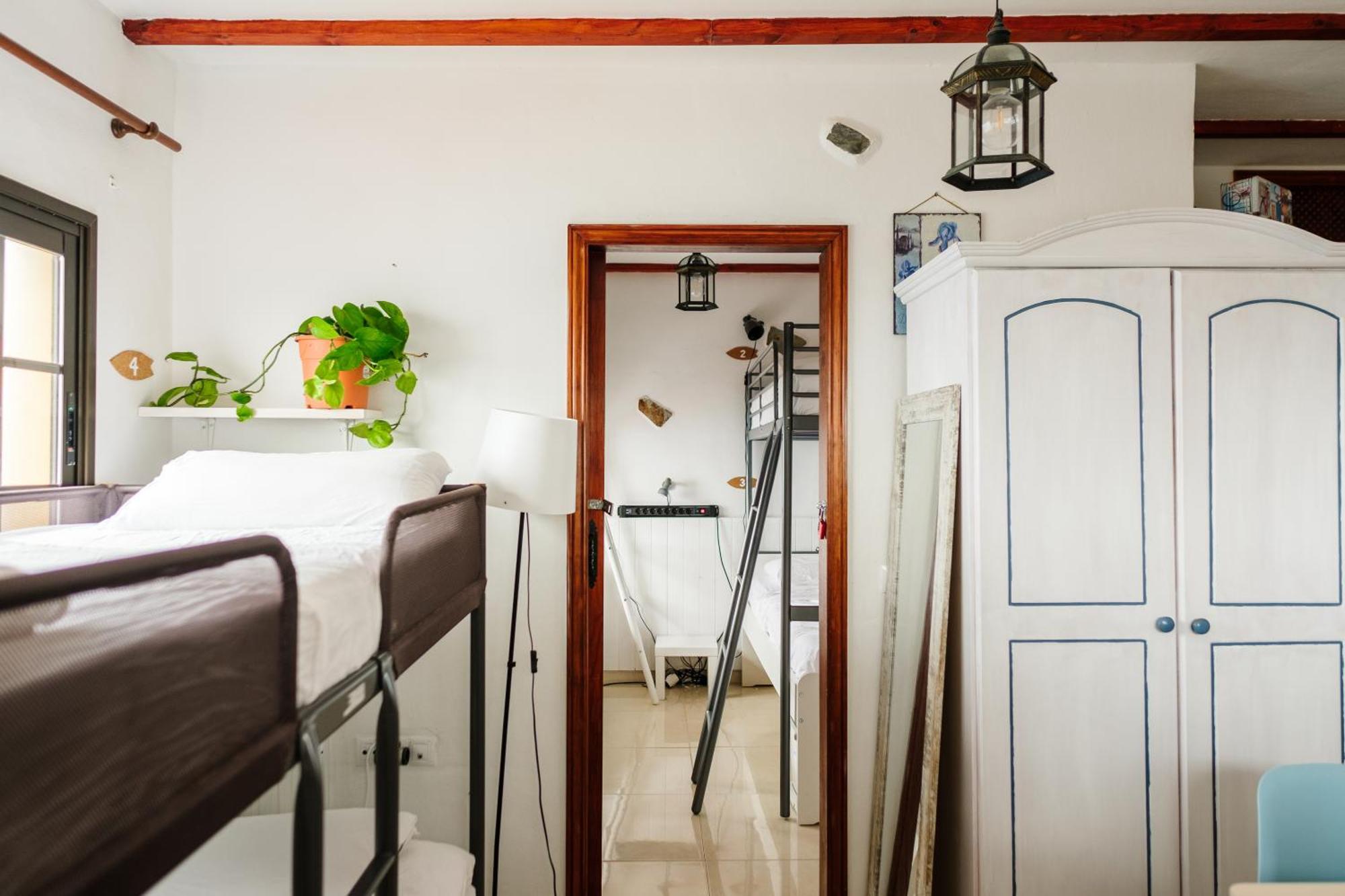 Casanaga Hotel Almaciga Kültér fotó